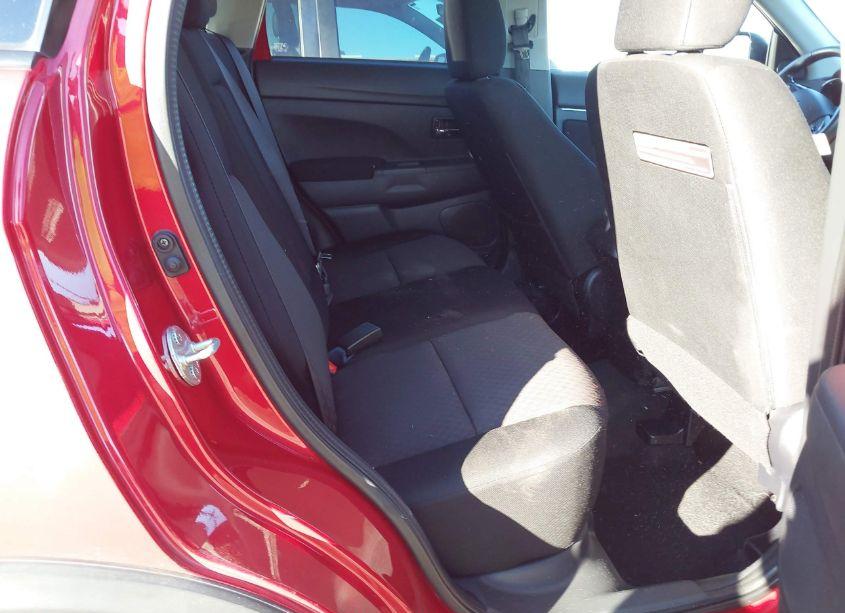 Photo 8 of 2017 Mitsubishi Outlander SPORT 2.4 SE (VIN JA4AP3AWXHZ027826)