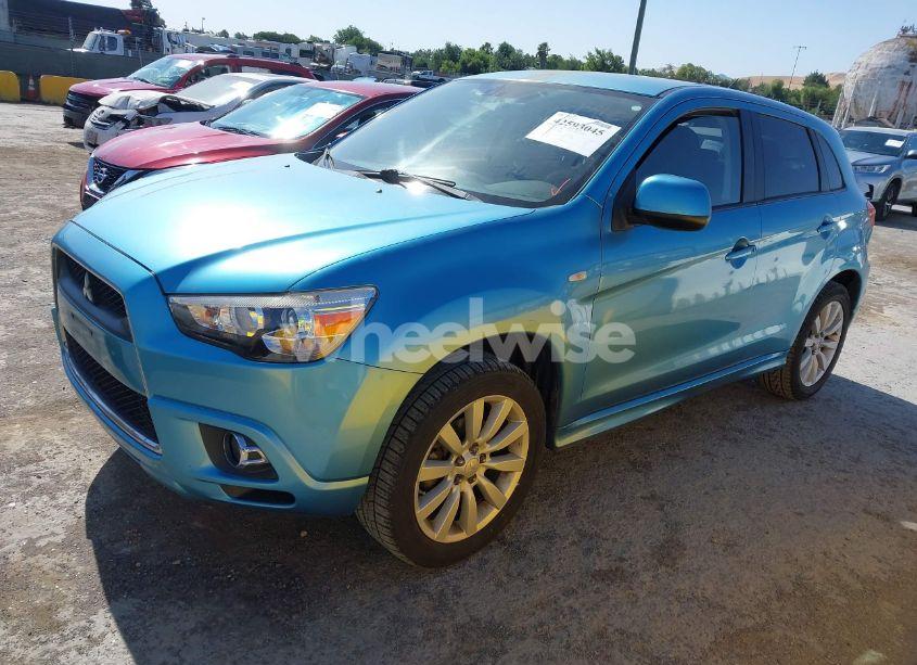 Photo 2 of 2011 Mitsubishi Outlander SPORT SE (VIN JA4AP4AU0BZ008309)