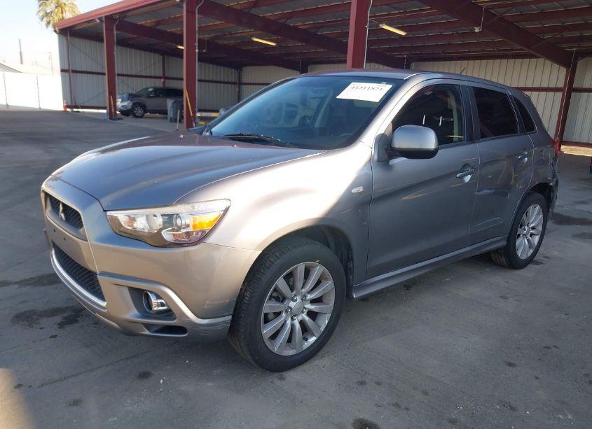 Photo 2 of 2011 Mitsubishi Outlander SPORT SE (VIN JA4AP4AU1BZ005452)