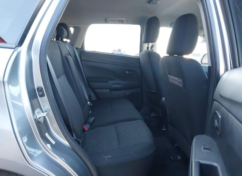 Photo 8 of 2011 Mitsubishi Outlander SPORT SE (VIN JA4AP4AU1BZ005452)