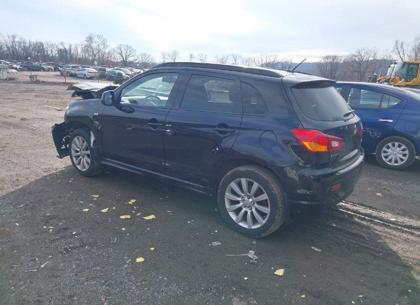 Photo 3 of 2011 Mitsubishi Outlander SPORT SE (VIN JA4AP4AU1BZ013146)