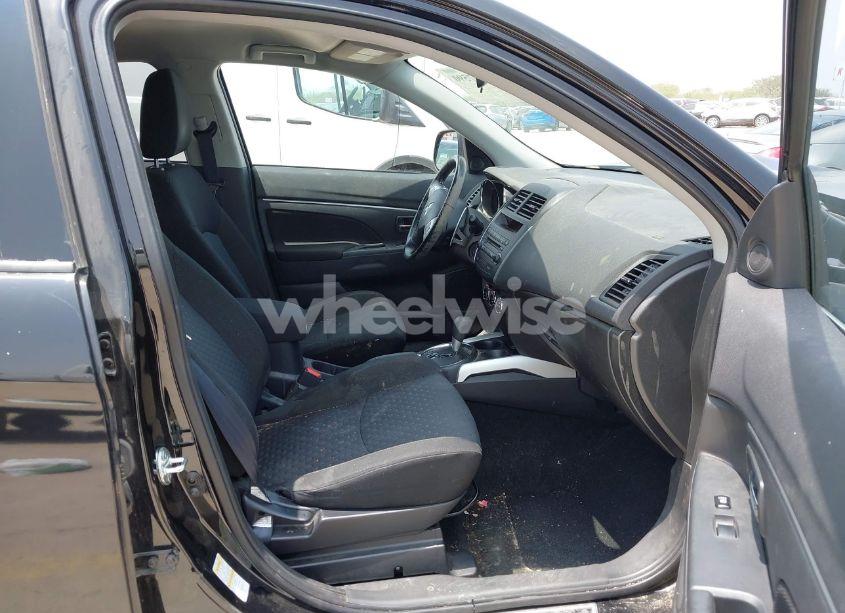 Photo 5 of 2012 Mitsubishi Outlander SPORT SE (VIN JA4AP4AU1CZ002844)