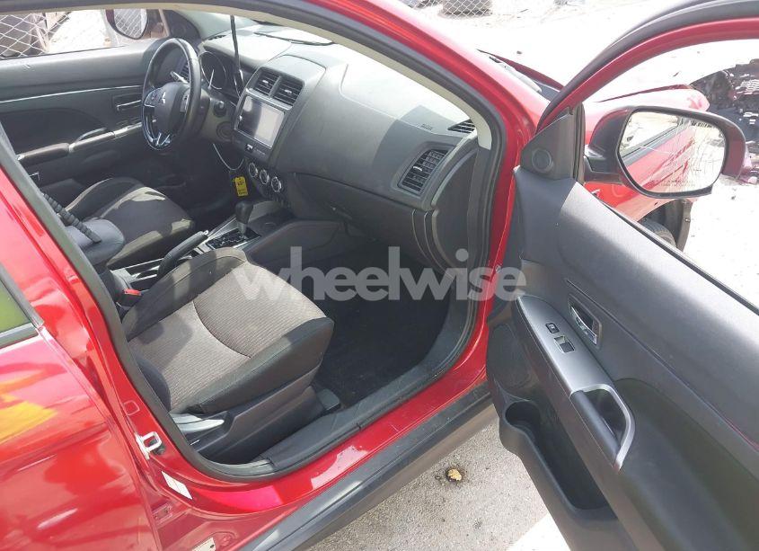 Photo 5 of 2019 Mitsubishi Outlander SPORT 2.0 SE (VIN JA4AP4AU1KU026637)