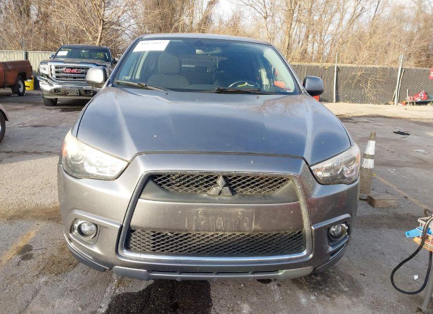 Photo 6 of 2011 Mitsubishi Outlander SPORT SE (VIN JA4AP4AU2BZ002639)