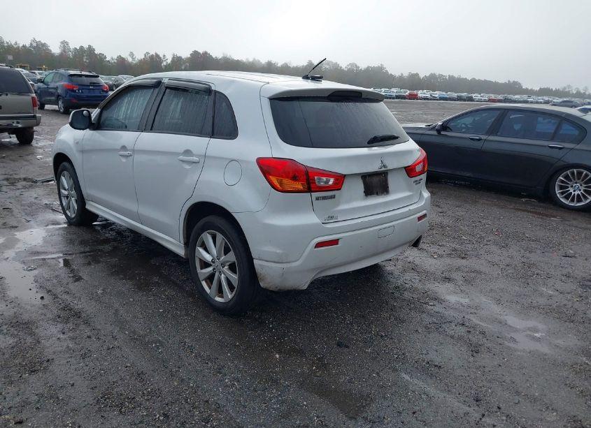Photo 3 of 2012 Mitsubishi Outlander SPORT SE (VIN JA4AP4AU2CZ000682)