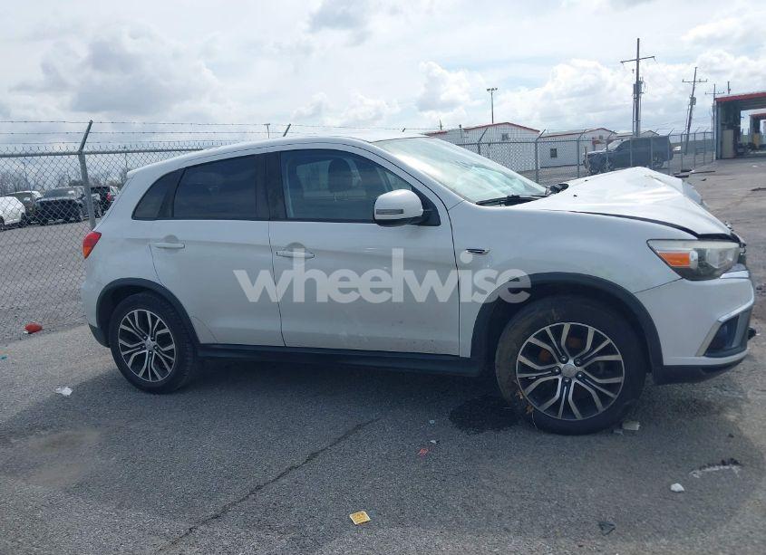 Photo 12 of 2019 Mitsubishi Outlander SPORT 2.0 SE (VIN JA4AP4AU2KU012648)