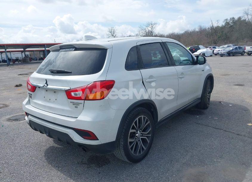 Photo 4 of 2019 Mitsubishi Outlander SPORT 2.0 SE (VIN JA4AP4AU2KU012648)
