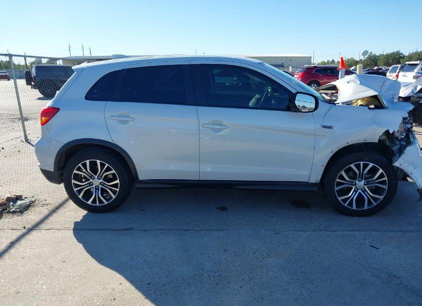 Photo 13 of 2019 Mitsubishi Outlander SPORT 2.0 SE (VIN JA4AP4AU3KU022864)