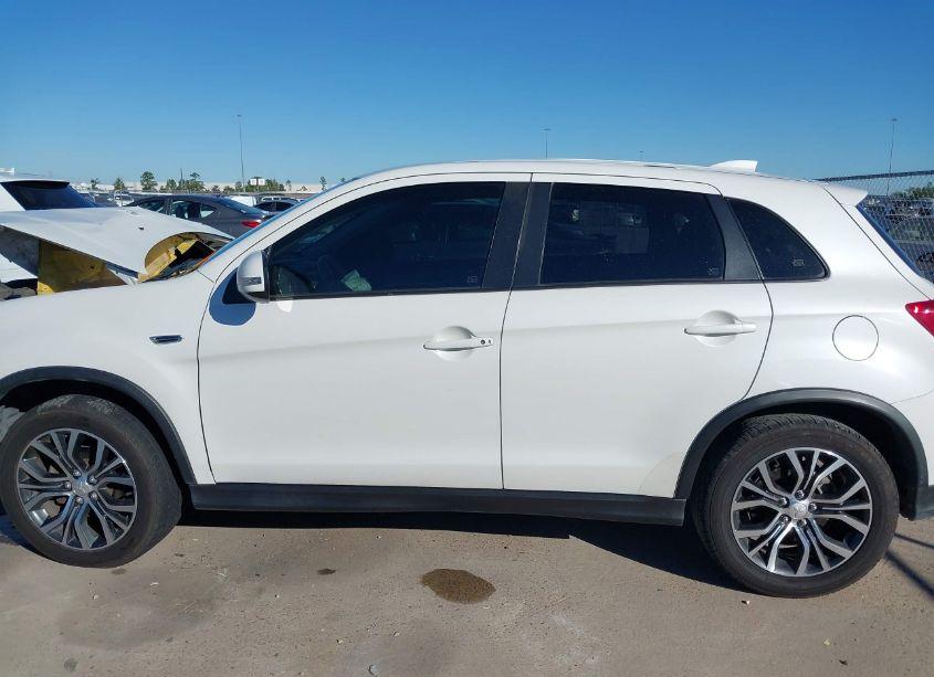 Photo 14 of 2019 Mitsubishi Outlander SPORT 2.0 SE (VIN JA4AP4AU3KU022864)