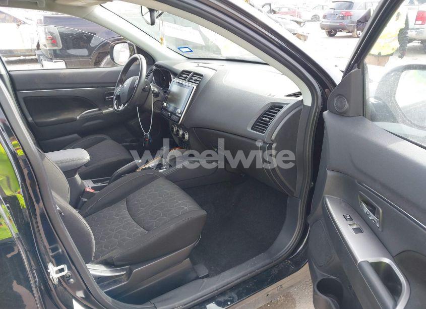 Photo 5 of 2020 Mitsubishi Outlander SPORT 2.0 SE (VIN JA4AP4AU3LU015043)