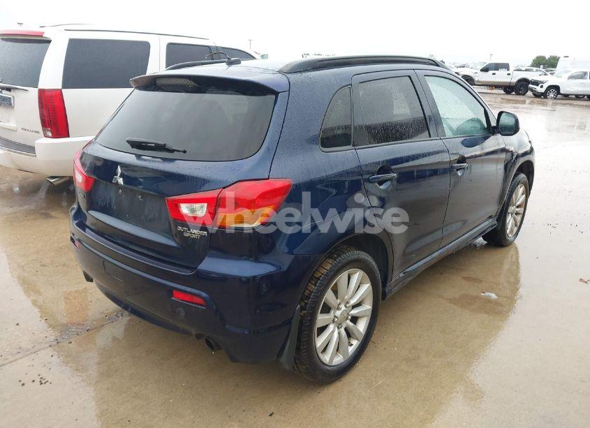 Photo 4 of 2011 Mitsubishi Outlander SPORT SE (VIN JA4AP4AU4BZ013691)