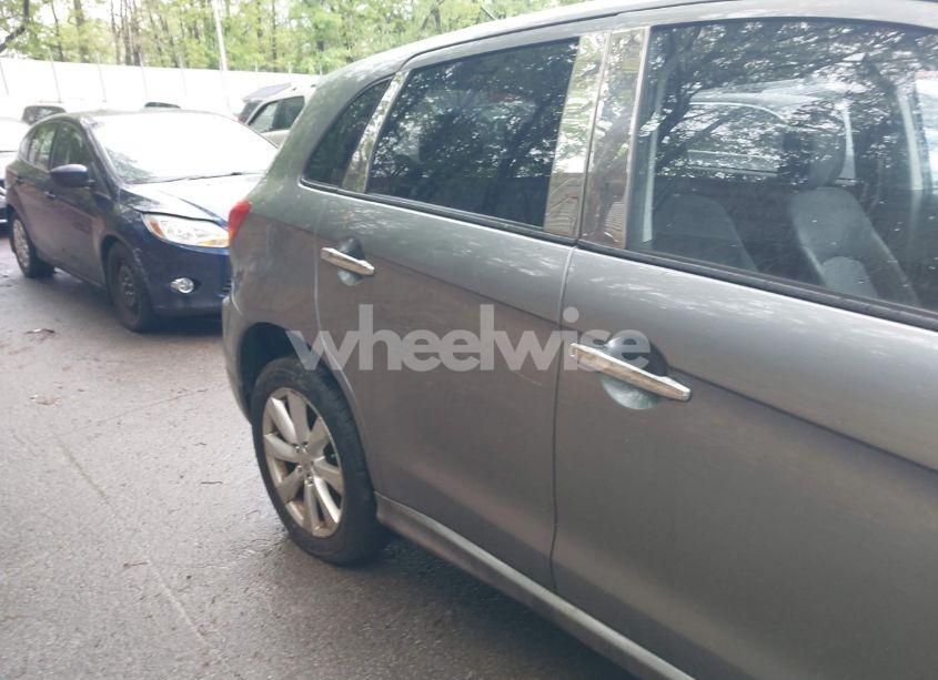 Photo 16 of 2012 Mitsubishi Outlander SPORT SE (VIN JA4AP4AU4CZ010226)