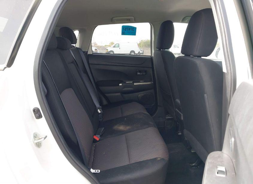 Photo 8 of 2019 Mitsubishi Outlander SPORT 2.0 SE (VIN JA4AP4AU4KU026955)