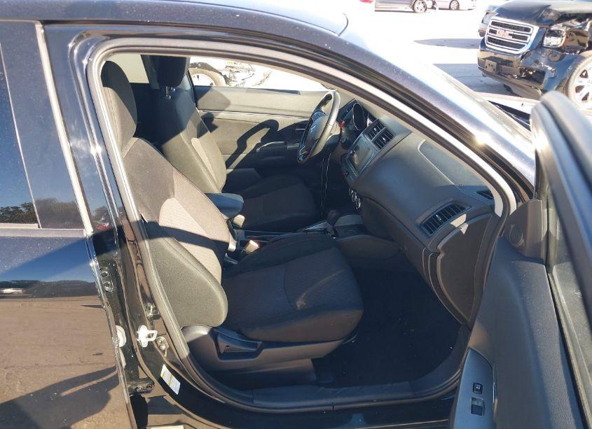 Photo 5 of 2019 Mitsubishi Outlander SPORT 2.0 SE (VIN JA4AP4AU5KU021294)