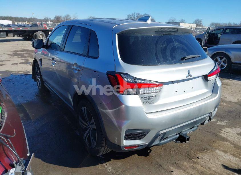 Photo 3 of 2020 Mitsubishi Outlander SPORT 2.0 SE (VIN JA4AP4AU5LU012256)