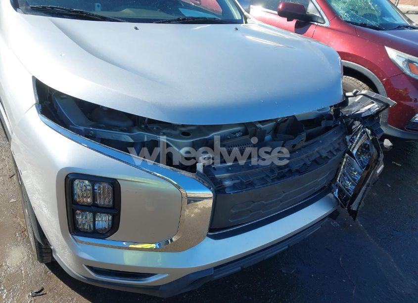 Photo 6 of 2020 Mitsubishi Outlander SPORT 2.0 SE (VIN JA4AP4AU5LU012256)