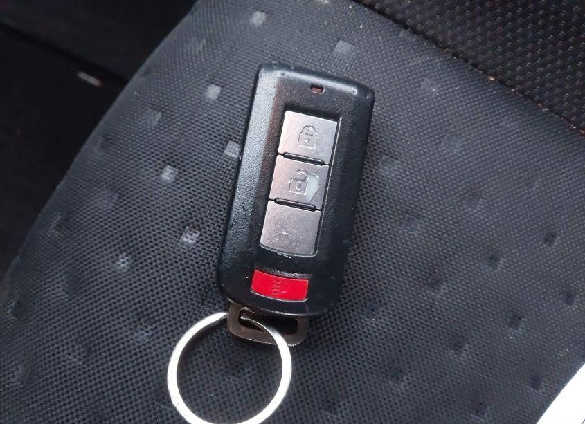 Photo 11 of 2011 Mitsubishi Outlander SPORT SE (VIN JA4AP4AU6BZ009738)