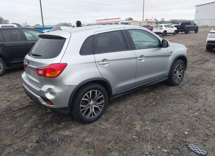 Photo 4 of 2019 Mitsubishi Outlander SPORT 2.0 SE (VIN JA4AP4AU7KU004108)