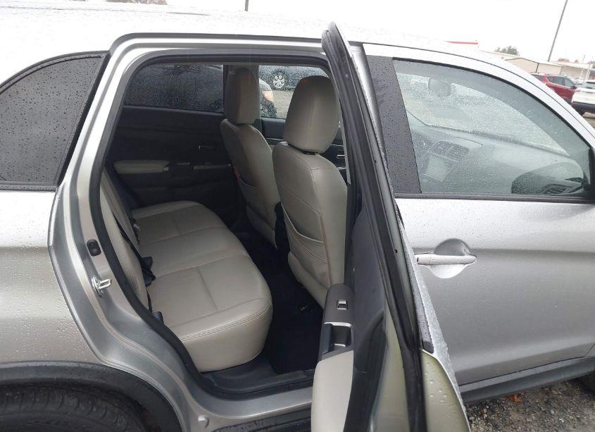 Photo 8 of 2019 Mitsubishi Outlander SPORT 2.0 SE (VIN JA4AP4AU7KU004108)