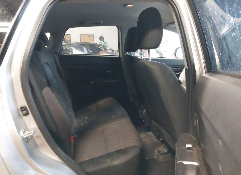 Photo 8 of 2019 Mitsubishi Outlander SPORT 2.0 SE (VIN JA4AP4AUXKU023106)