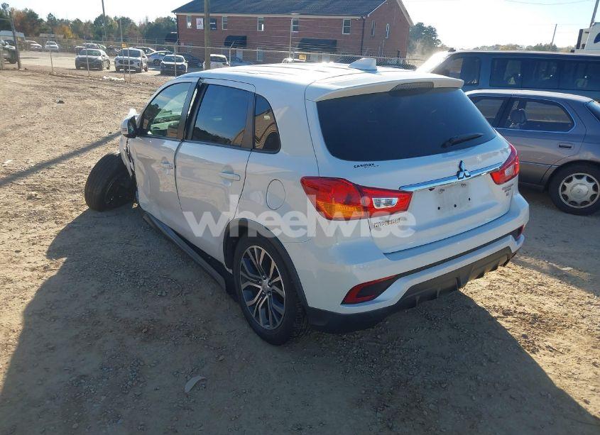 Photo 3 of 2019 Mitsubishi Outlander SPORT 2.0 SE (VIN JA4AP4AUXKU024384)