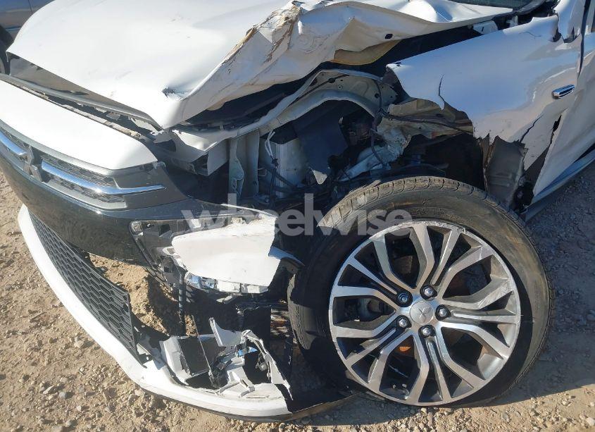 Photo 6 of 2019 Mitsubishi Outlander SPORT 2.0 SE (VIN JA4AP4AUXKU024384)