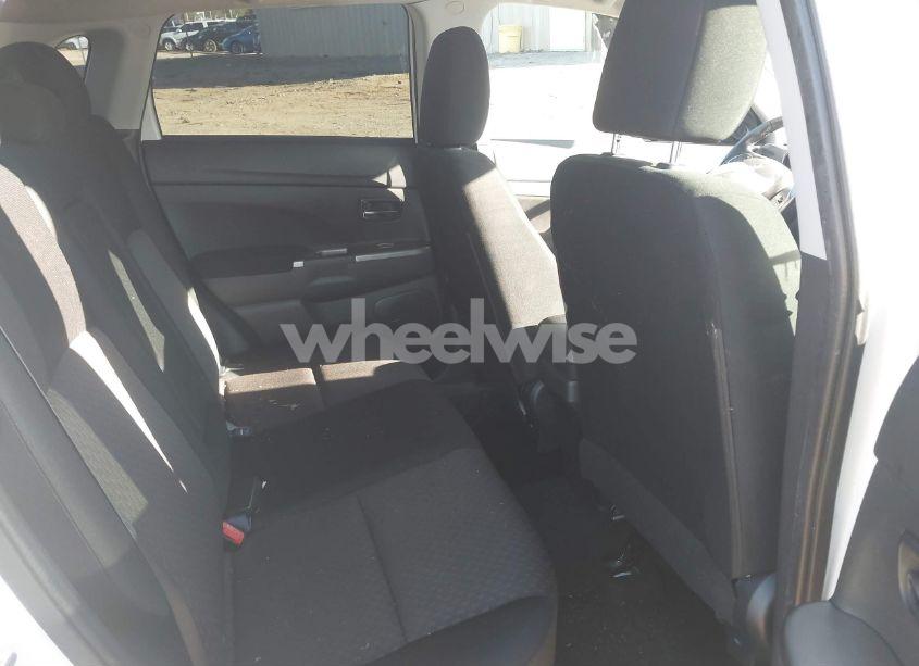 Photo 8 of 2019 Mitsubishi Outlander SPORT 2.0 SE (VIN JA4AP4AUXKU024384)