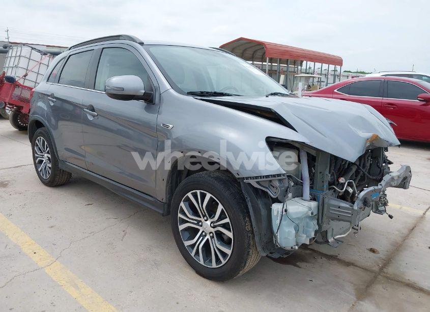 2018 Mitsubishi Outlander SPORT 2.4 SEL (VIN JA4AP4AW2JZ028898) main photo