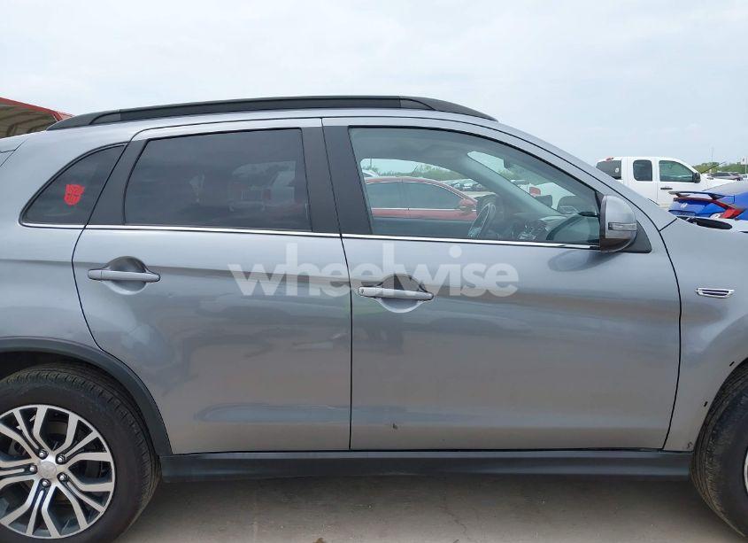Photo 14 of 2018 Mitsubishi Outlander SPORT 2.4 SEL (VIN JA4AP4AW2JZ028898)