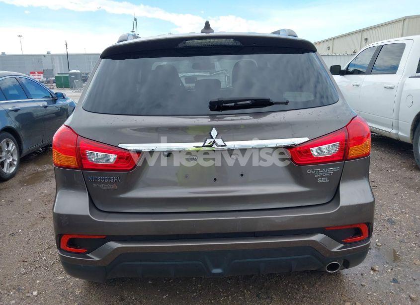 Photo 16 of 2018 Mitsubishi Outlander SPORT 2.4 SEL (VIN JA4AP4AW4JU018385)