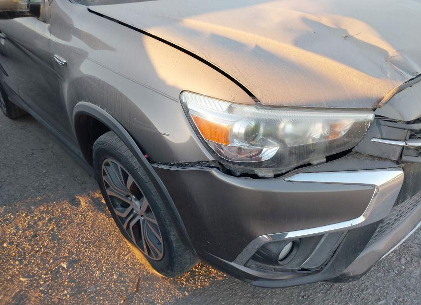 Photo 18 of 2018 Mitsubishi Outlander SPORT 2.4 SEL (VIN JA4AP4AW4JU018385)
