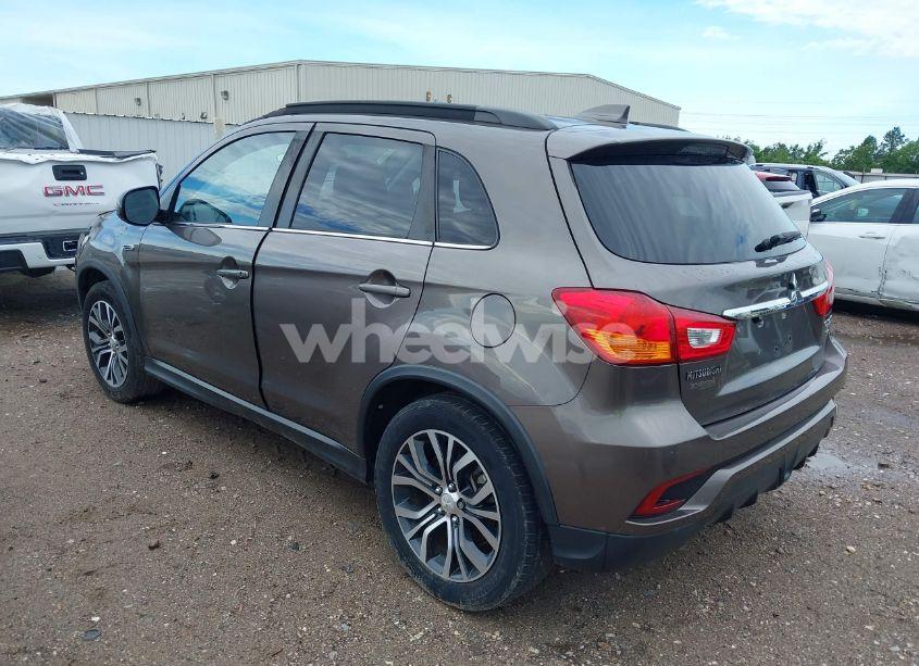 Photo 3 of 2018 Mitsubishi Outlander SPORT 2.4 SEL (VIN JA4AP4AW4JU018385)