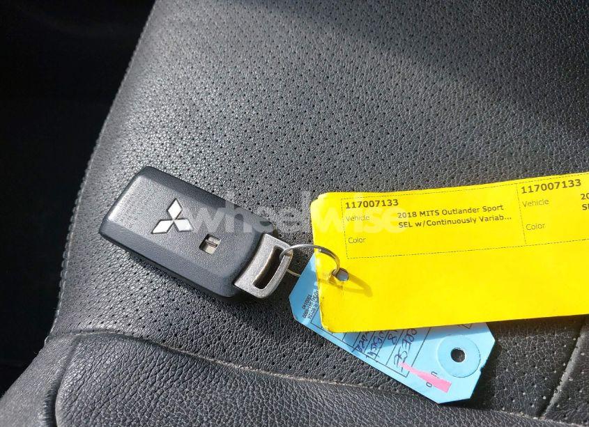 Photo 11 of 2018 Mitsubishi Outlander SPORT 2.4 SEL (VIN JA4AP4AW6JU002642)