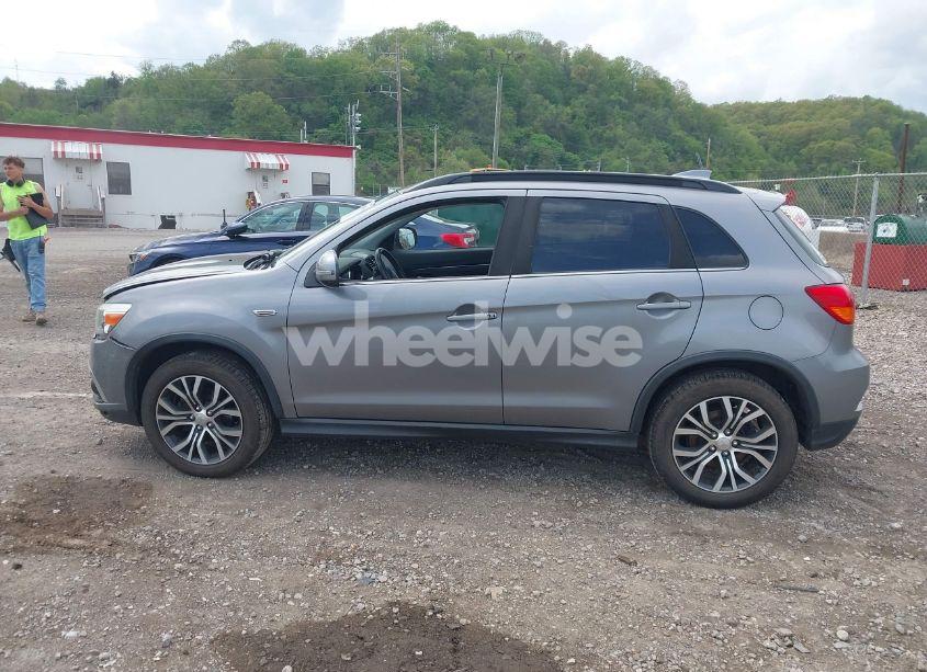 Photo 14 of 2018 Mitsubishi Outlander SPORT 2.4 SEL (VIN JA4AP4AW6JU002642)