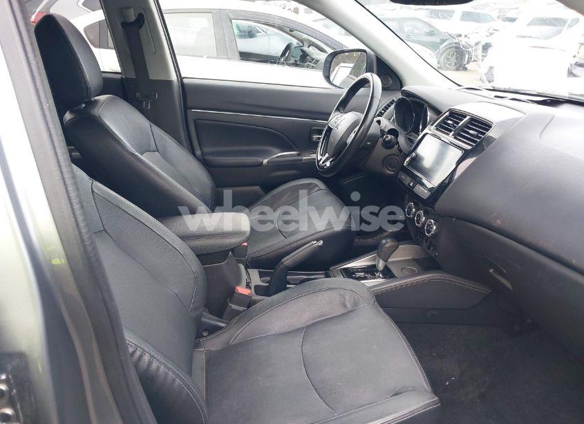 Photo 5 of 2018 Mitsubishi Outlander SPORT 2.4 SEL (VIN JA4AP4AW6JZ026636)