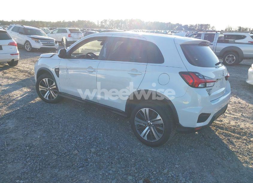 Photo 3 of 2021 Mitsubishi Outlander SPORT 2.0 ES 2WD (VIN JA4APUAU0MU002459)