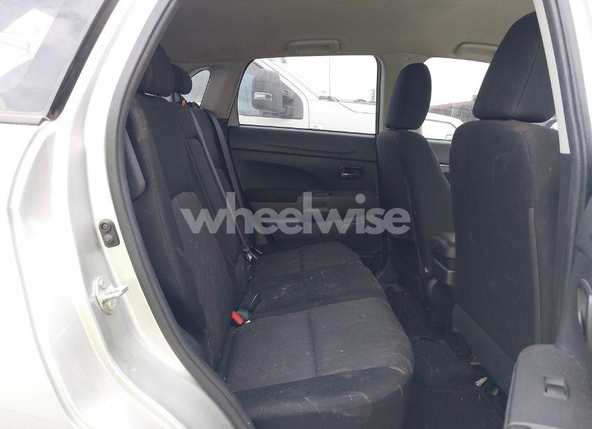 Photo 8 of 2021 Mitsubishi Outlander SPORT 2.0 BE 2WD/2.0 ES 2WD/2.0 LE 2WD/2.0 S 2WD (VIN JA4APUAU1MU014152)