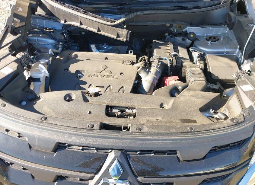 Photo 10 of 2021 Mitsubishi Outlander SPORT 2.0 BE 2WD/2.0 ES 2WD/2.0 LE 2WD/2.0 S 2WD (VIN JA4APUAU2MU030599)