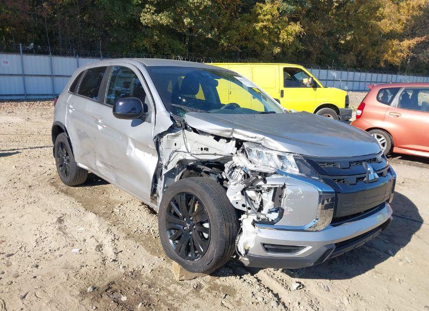 Photo 6 of 2021 Mitsubishi Outlander SPORT 2.0 BE 2WD/2.0 ES 2WD/2.0 LE 2WD/2.0 S 2WD (VIN JA4APUAU2MU030599)