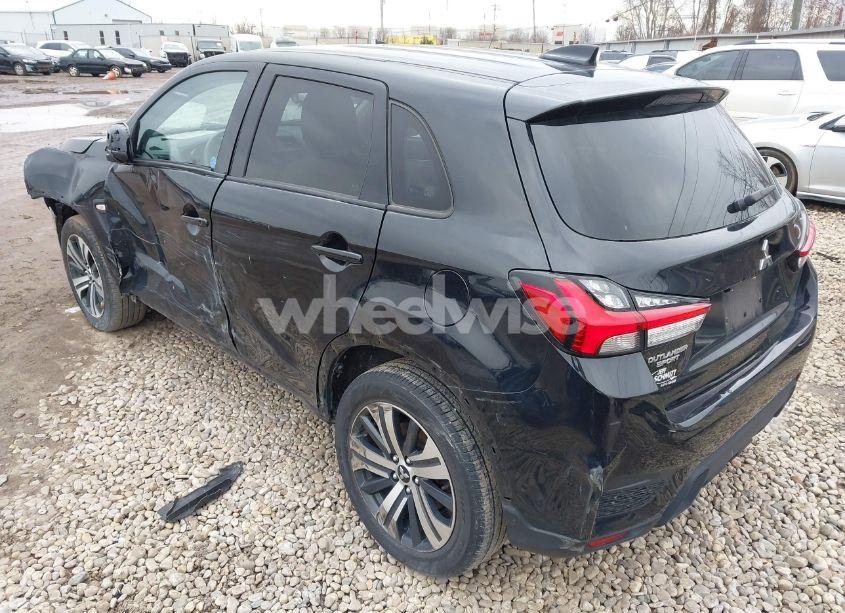 Photo 3 of 2021 Mitsubishi Outlander SPORT 2.0 BE 2WD/2.0 ES 2WD/2.0 LE 2WD/2.0 S 2WD (VIN JA4APUAU4MU006952)