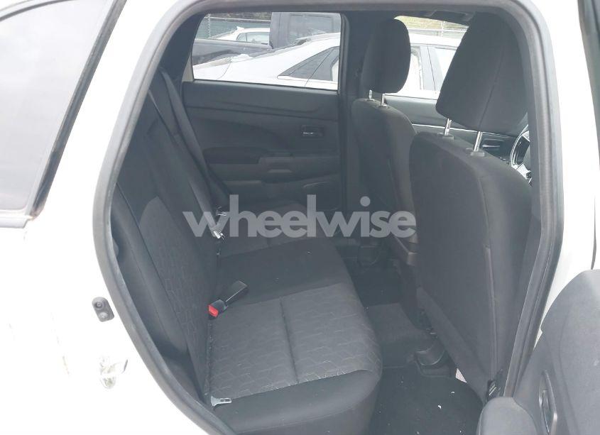 Photo 8 of 2021 Mitsubishi Outlander SPORT 2.0 BE 2WD/2.0 ES 2WD/2.0 LE 2WD/2.0 S 2WD (VIN JA4APUAU4MU014453)