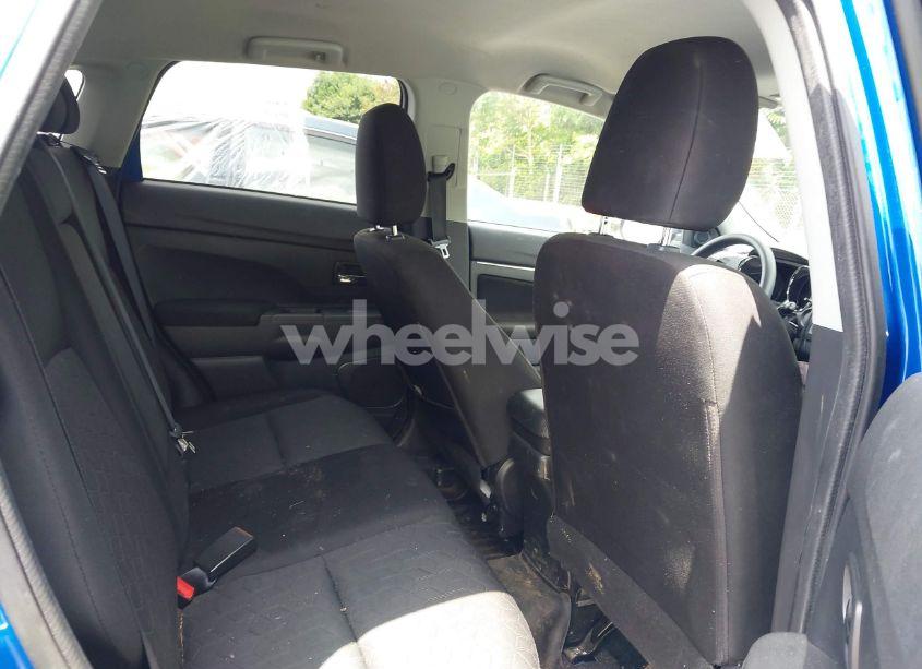 Photo 8 of 2021 Mitsubishi Outlander SPORT 2.0 BE 2WD/2.0 ES 2WD/2.0 LE 2WD/2.0 S 2WD (VIN JA4APUAU7MU023468)