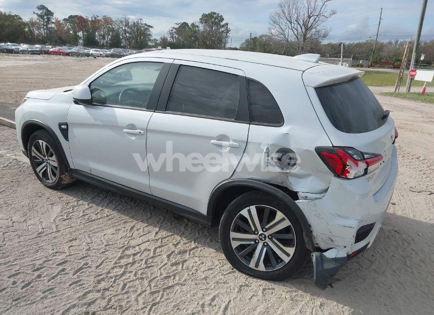 Photo 6 of 2022 Mitsubishi Outlander SPORT 2.0 BE 2WD/2.0 ES 2WD/2.0 LE 2WD/2.0 S 2WD (VIN JA4APUAU7NU015887)