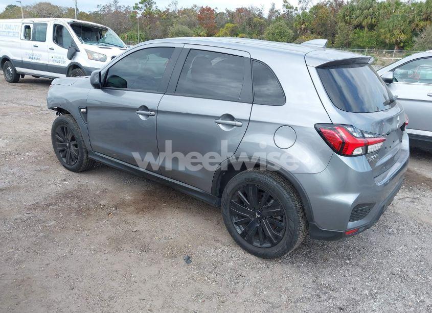Photo 3 of 2022 Mitsubishi Outlander SPORT 2.0 LE 2WD (VIN JA4APUAU7NU016151)