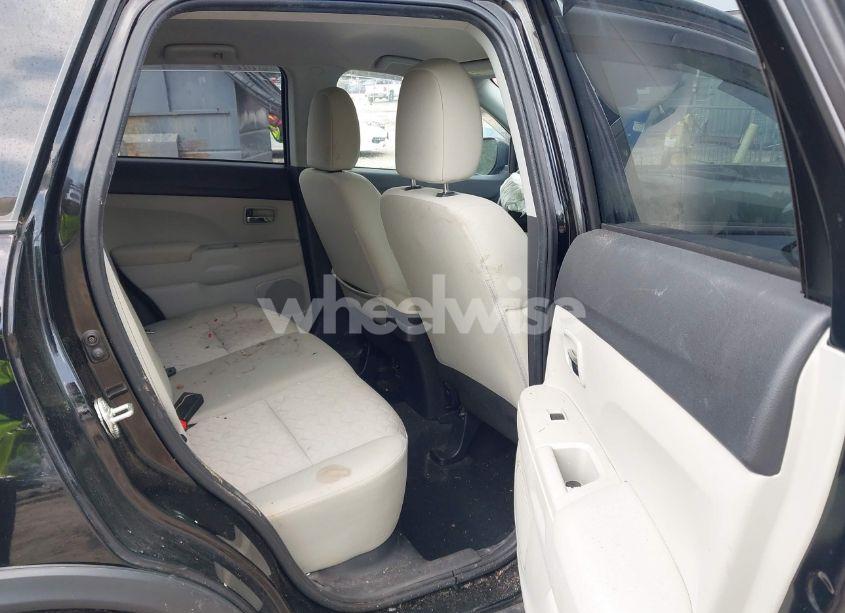 Photo 8 of 2021 Mitsubishi Outlander SPORT (VIN JA4APUAU8MU020966)