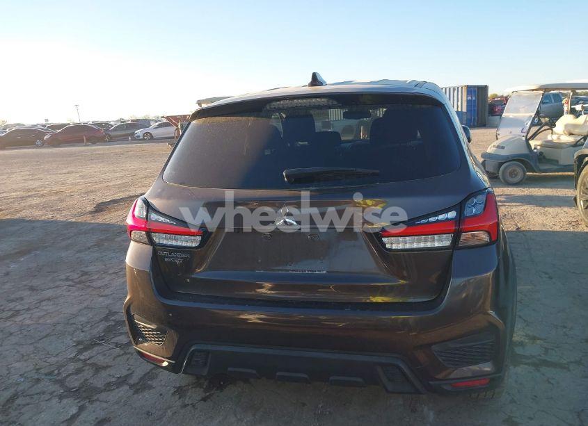 Photo 17 of 2021 Mitsubishi Outlander SPORT 2.0 BE 2WD/2.0 ES 2WD/2.0 LE 2WD/2.0 S 2WD (VIN JA4APUAU8MU023916)