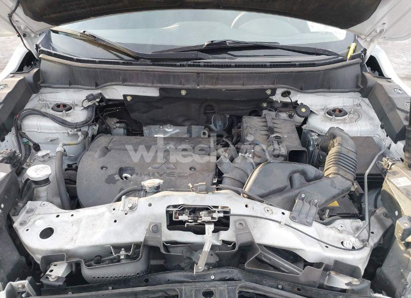 Photo 10 of 2021 Mitsubishi Outlander SPORT 2.0 BE 2WD/2.0 ES 2WD/2.0 LE 2WD/2.0 S 2WD (VIN JA4APUAU8MU033331)