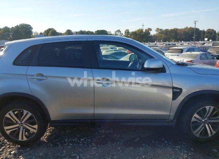 Photo 13 of 2022 Mitsubishi Outlander SPORT (VIN JA4APUAU8NU021844)
