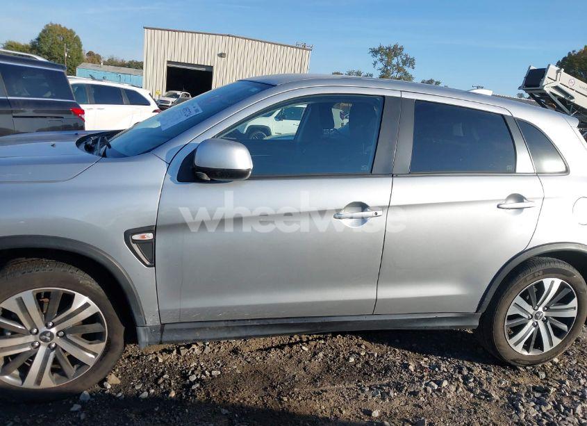 Photo 14 of 2022 Mitsubishi Outlander SPORT (VIN JA4APUAU8NU021844)