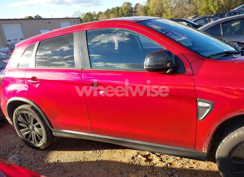 Photo 13 of 2022 Mitsubishi Outlander SPORT 2.0 BE 2WD/2.0 ES 2WD/2.0 LE 2WD/2.0 S 2WD (VIN JA4APUAU9NU009055)